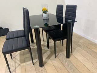 Comedor 4 sillas cristal negro