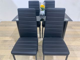 Comedor 4 sillas cristal negro