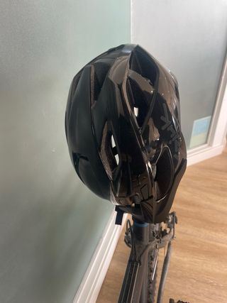 Bicicleta Montagna Giant + Casco