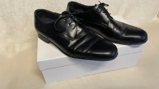 Zapatos Guy Laroche Negros