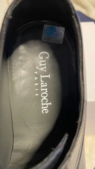 Zapatos Guy Laroche Negros