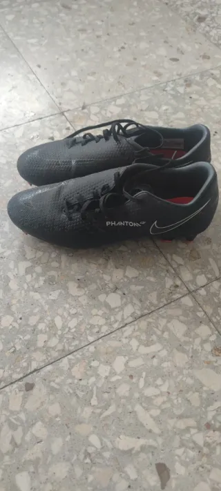 Botas de fútbol Nike Phantom