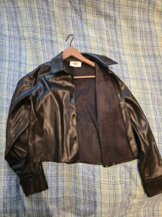 Rita Ora x Primark Camisa Piel Sintética