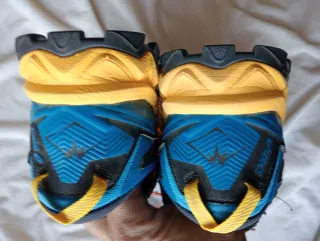 Zapatillas Asics Gel Fujitrabuco 8