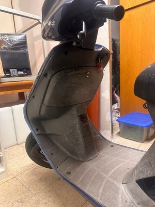 Scooter Honda SJ 100