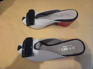 Zapatos JET-SE blancos y rojos