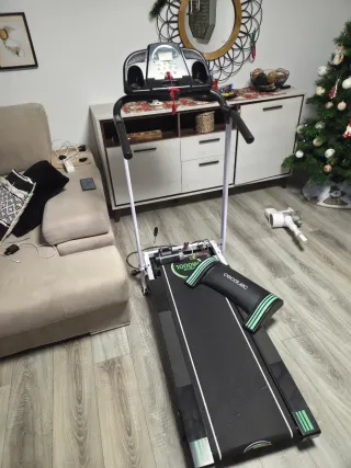 Cinta de andar Cecotec 1000W rota