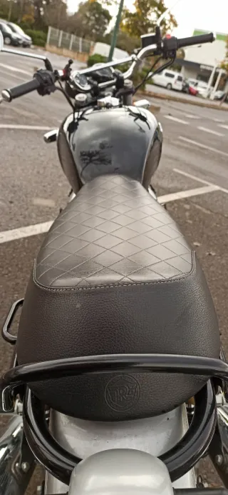 Royal Enfield Interceptor 650