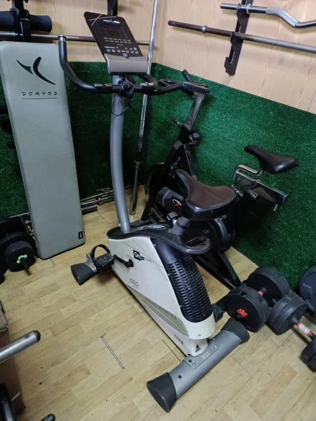 Bicicleta estática BH