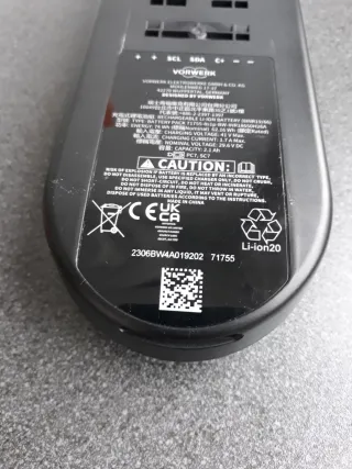 Batería Kobold VK7 - Daños estéticos