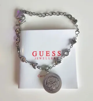 Conjunto Guess Pulsera y Pendientes