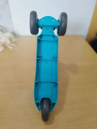 Nancy Muñeca con Patinete