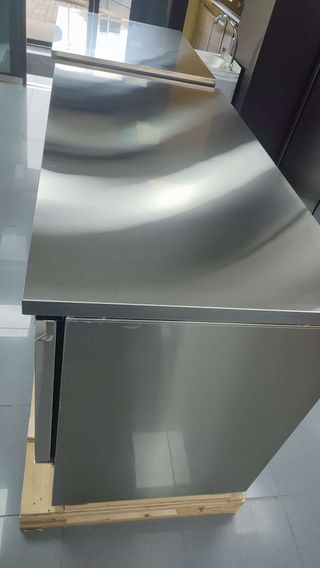 Mesa Refrigerada 3 Puertas Acero Inox ATOSA