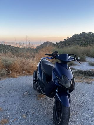 Yamaha Jog RR Azul Oscuro