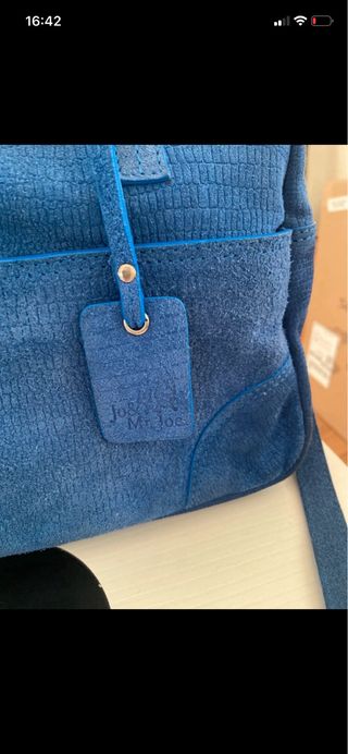 Bolso de piel azul