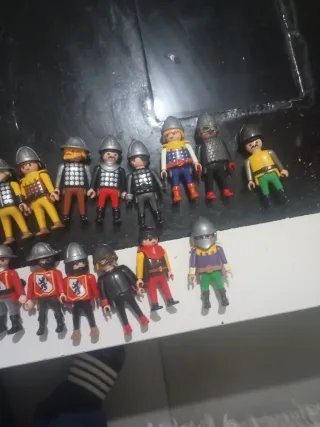 24 Playmobil Medievales