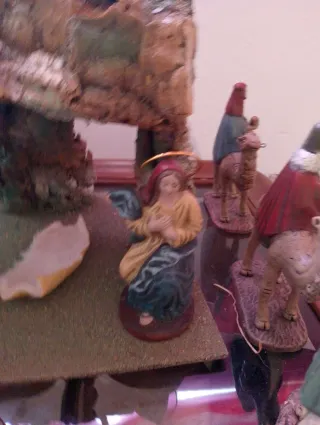 Presepe natalizio con figure