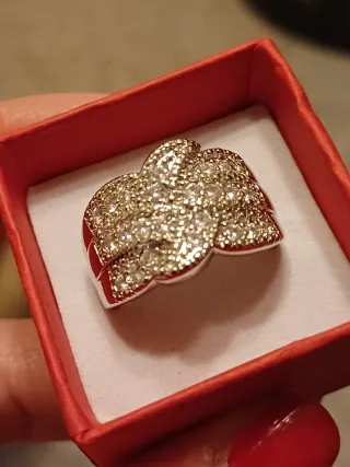 Anello fascia zirconi