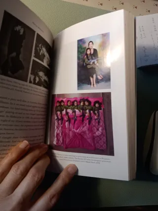 Marina Abramovic Walk Through Walls : A Memoir ...