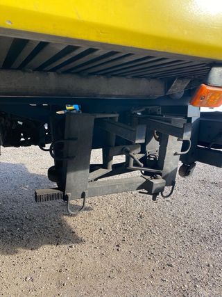 Grua Portacoches Nissan 2010