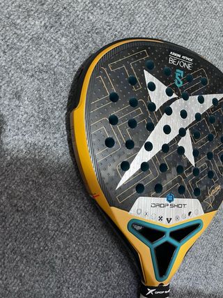 Pala de pádel Drop Shot Attack John Sanz 2024.