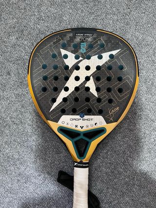 Pala de pádel Drop Shot Attack John Sanz 2024.