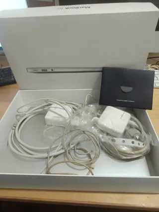 MacBook Air Plata