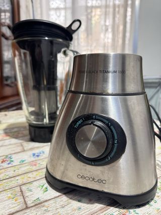 Licuadora Cecotec Power Black Titanium 1800