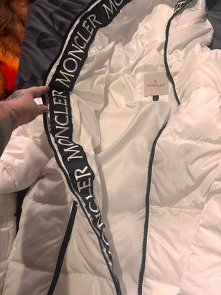 Abrigo Moncler Blanco Usado Una Vez