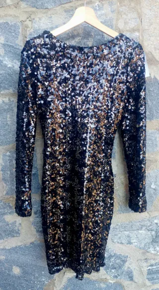 Vestido lentejuelas negro y dorado