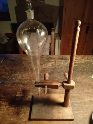 Antico imbuto separatore in vetro collezione