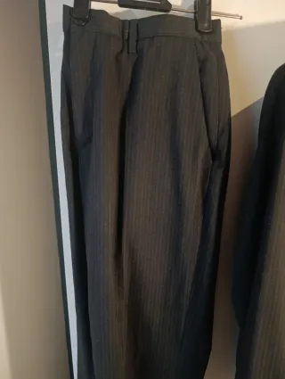 Traje Sisley negro rayas de mezcla viscosa