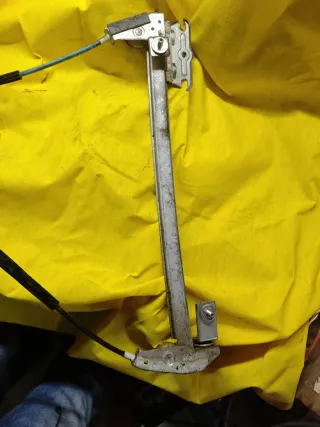 Elevalunas Acompañante Alfa GT y manilla