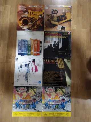 53 Vinilos variados