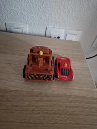 Rayo McQueen y Mate Coches Juguetes