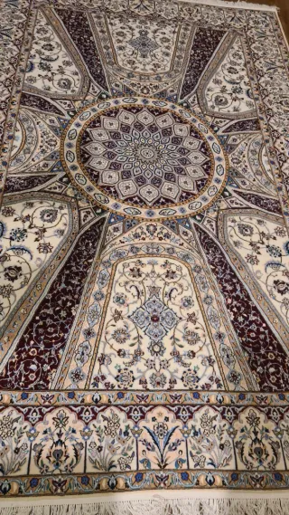 Tappeti orientali annodati a mano