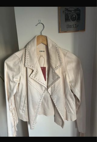 Cazadora ante Slowlove con flecos