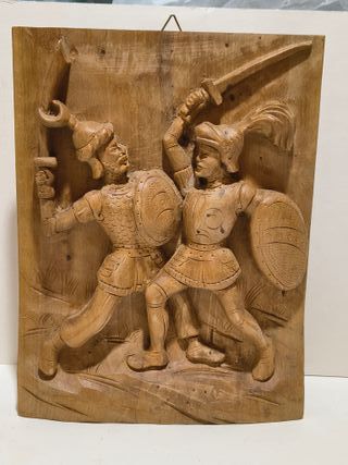 Antico pannello legno bassorilievo guerrieri