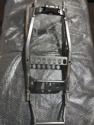 Subchasis Yamaha R6 2002