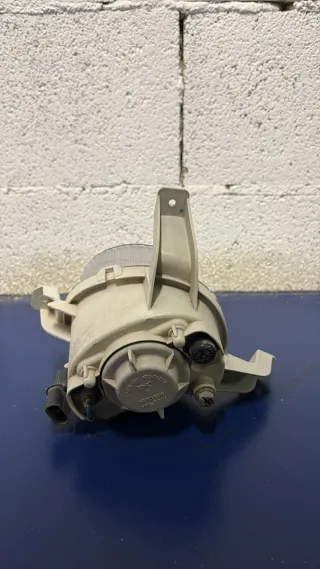 Faro Antiniebla Derecho Chevrolet Aveo