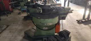 Curvadora de tubo C-60-S