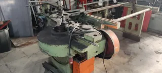Curvadora de tubo C-60-S