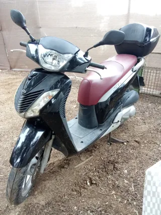 Honda SH 125i 2010 Negra