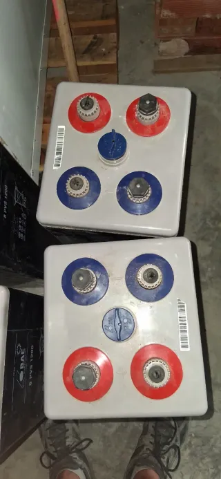 Batería Solar BAE 8 PVS 1200