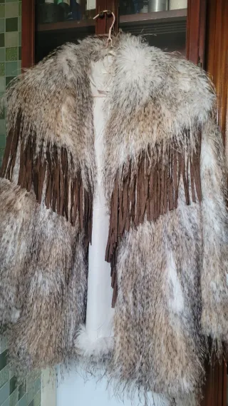 Chaquetón pelo sintético