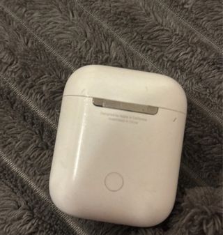 Caja AirPods Apple