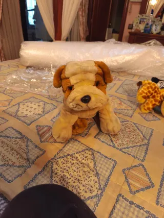 Perrito peluche bulldog