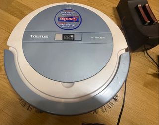 Robot Aspirador Taurus Striker