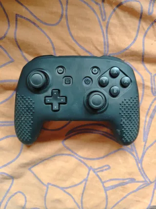 Mando PRO Nintendo Switch Negro