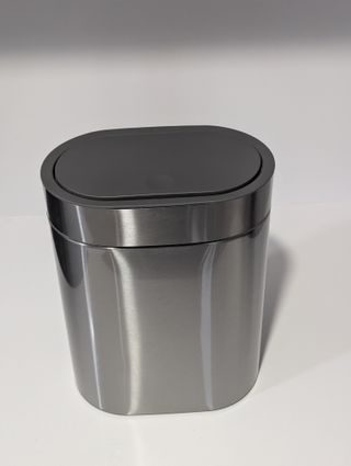 Cubo Basura Baño Pedal Negro y Plata